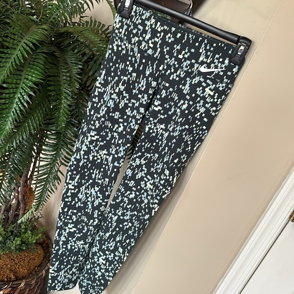 Nike Dri-Fit Power Legendary Printed Mid Rise Training Tights Geometric Leggings - Picture 6 of 16